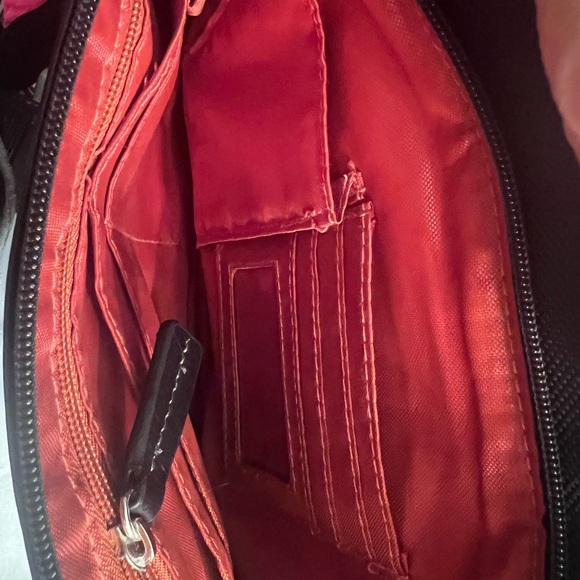 🍎MANCINI Colombian Messenger Bag 🌿 - Picture 8 of 12